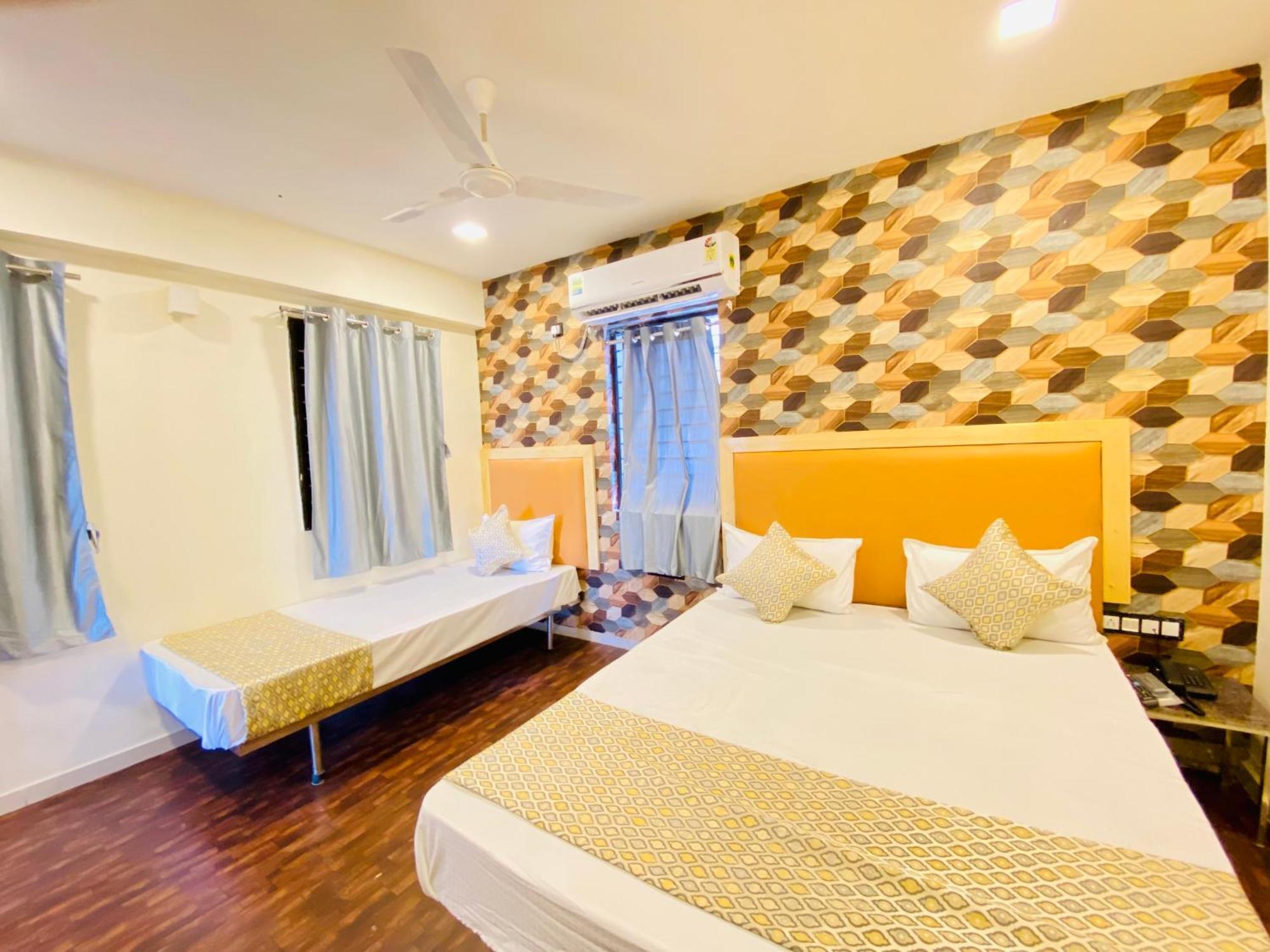 Hotel Alexa By Abc Ahmedabad Ngoại thất bức ảnh