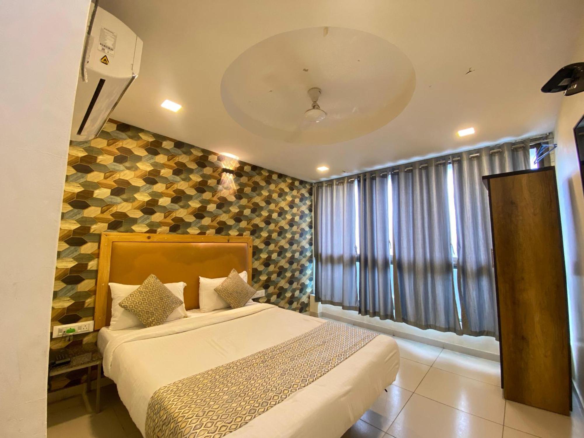 Hotel Alexa By Abc Ahmedabad Ngoại thất bức ảnh